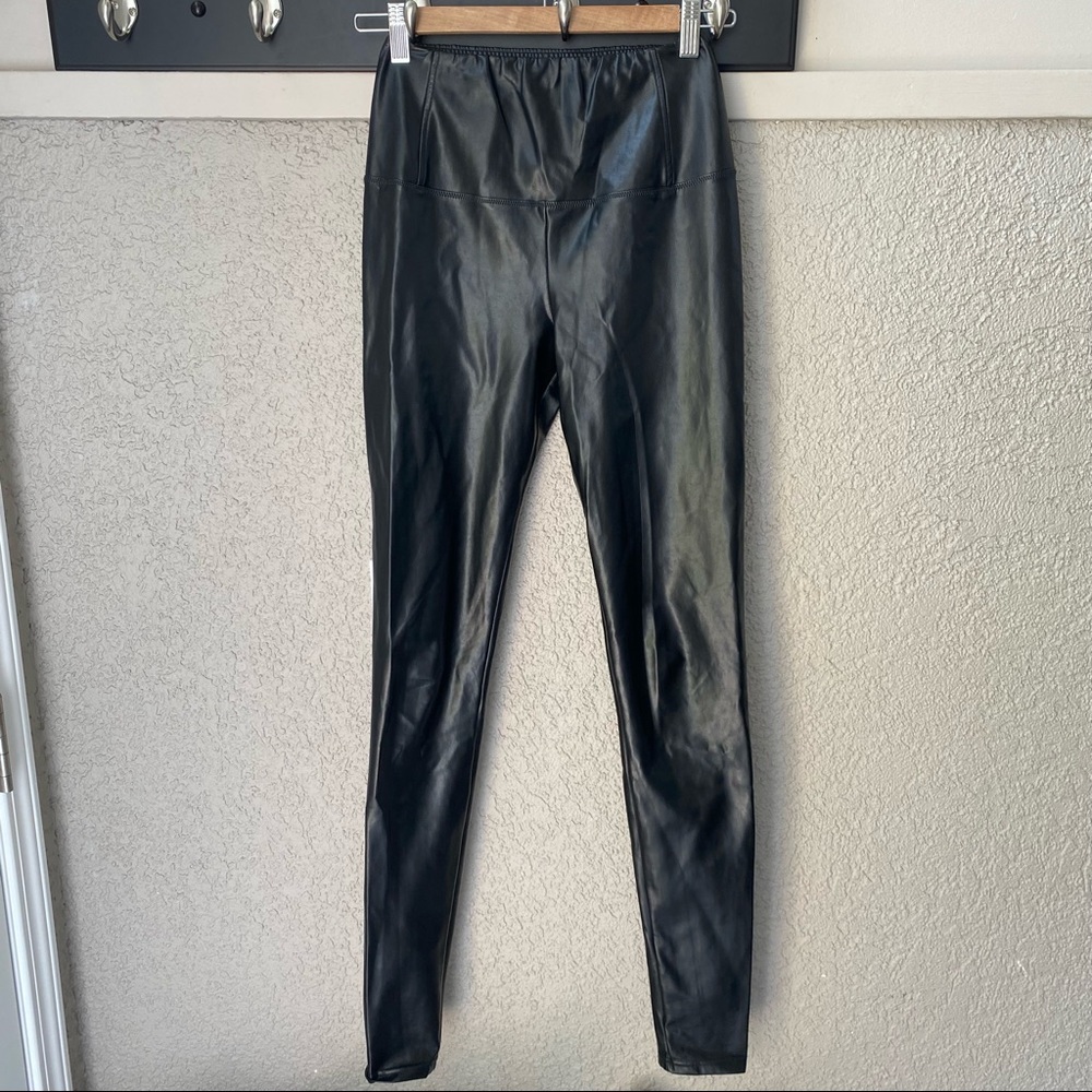 Aritzia Wilfred Daria Pant